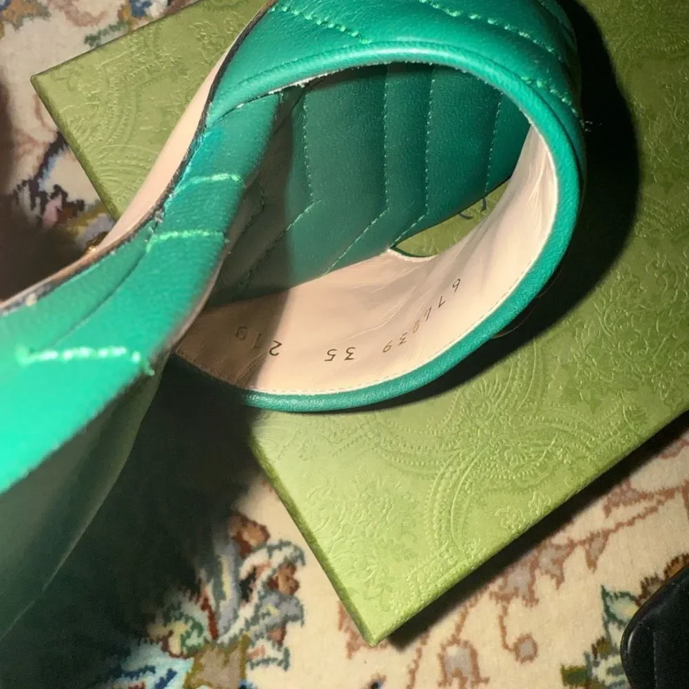 Brand new with box Gucci Double G leather sandals  gold hardware size 5